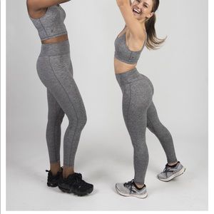 P’tula leggings small hole